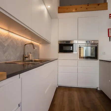 Sao Jorge Homes Apartmán *