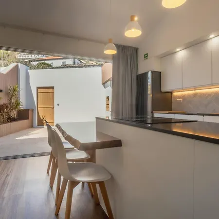 Sao Jorge Homes Velas